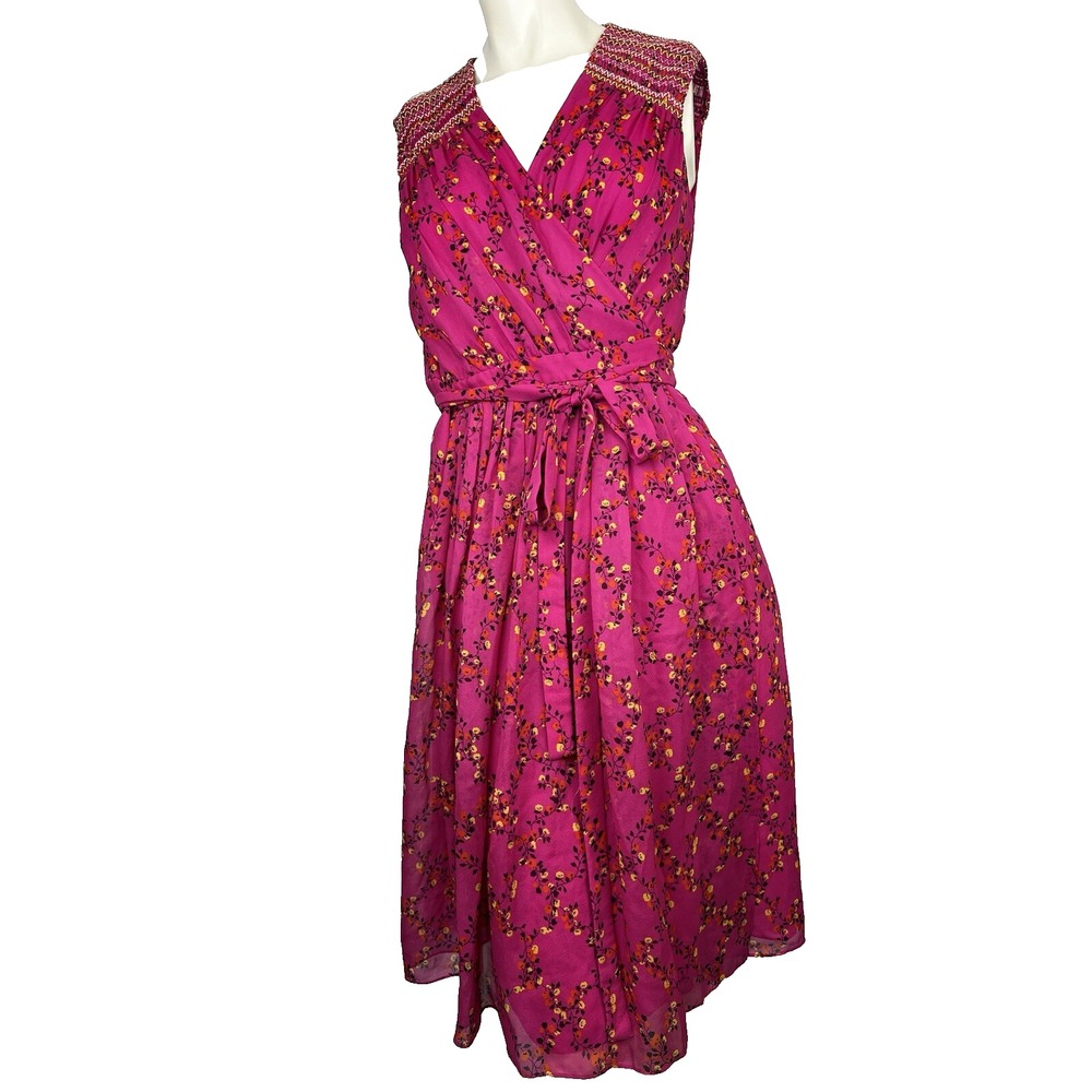 Diane von Furstenberg Pink Silk Wrap Floral Dress, 8‎